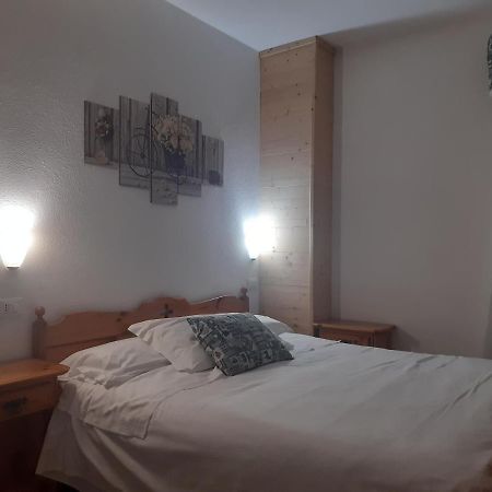 Garnì Valdan Hotell Falcade Exteriör bild