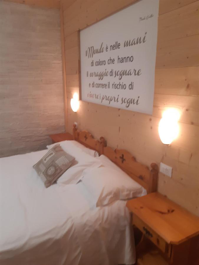 Garnì Valdan Hotell Falcade Exteriör bild