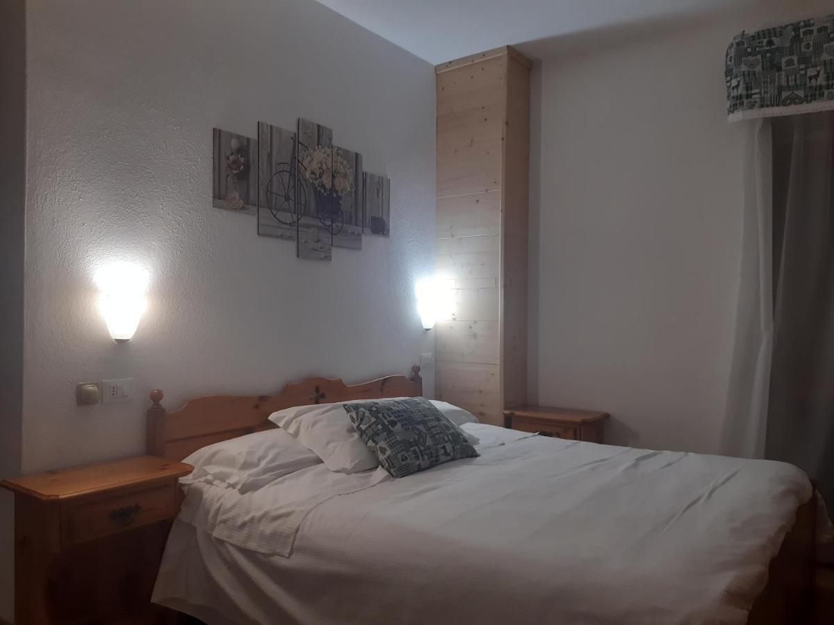 Garnì Valdan Hotell Falcade Exteriör bild