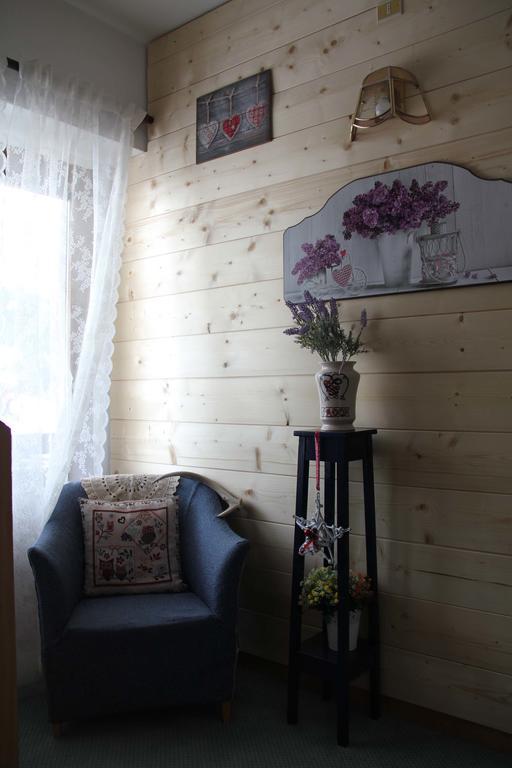 Garnì Valdan Hotell Falcade Exteriör bild